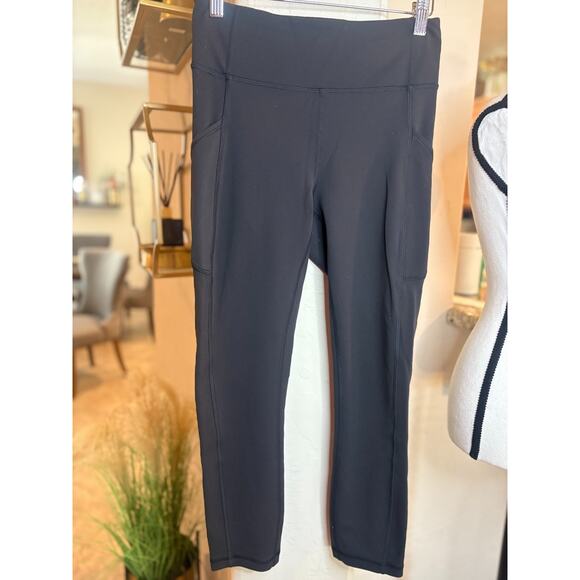 Lululemon Invigorate High-Rise Tight 23" Black Leggings Everlux Size 6 - Picture 3 of 4